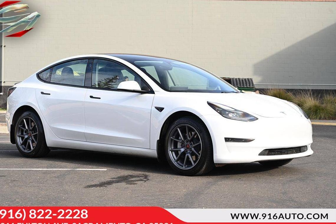 TESLA MODEL 3 2023 5YJ3E1EA5PF463656 image